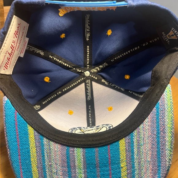 Mitchell & Ness Pittsburgh Penguins SnapBack hat *RARE* LIKE NEW - Picture 6 of 6